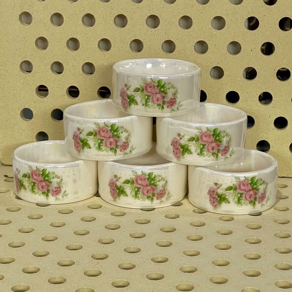 پیاله گلسرخی