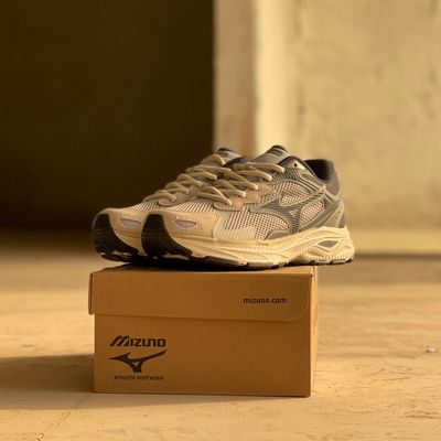 کتونی میزانو mizano racer aoarism