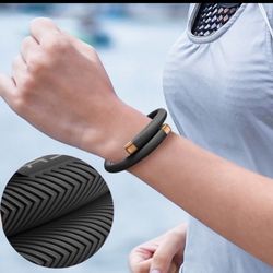 دستبند دفع حشرات دو کپسولی مدل rock NG-3150A wrist band -اورجینال/گارانتی 18ماه