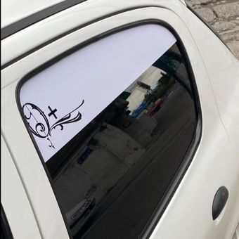 استیکر و‌برچسب شیشه بغل خودرو طرح Hood