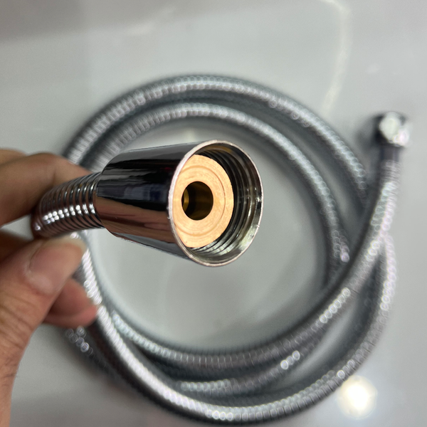 شیلنگ دوش برنجی