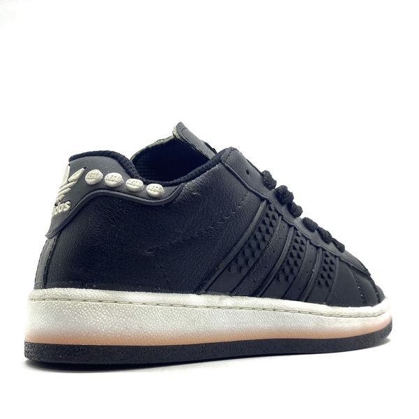 ونس آدیداس لگو