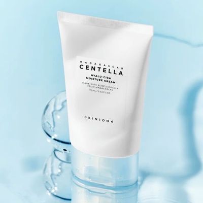 کرم آبرسان هیالوسیکاسنتلا