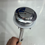 دکمه تخلیه توالت فرنگی دو زمانه