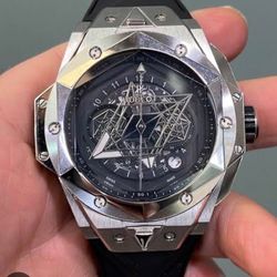 HUBLOT کهکشانی