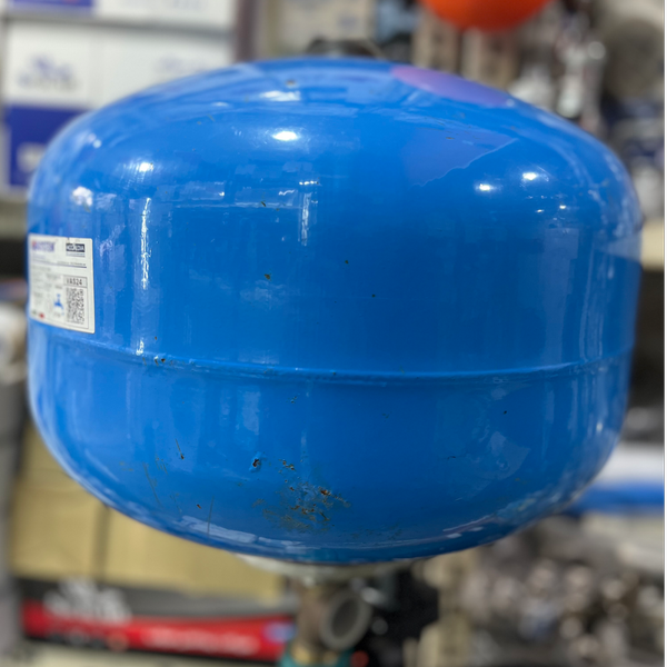 منبع تحت فشار