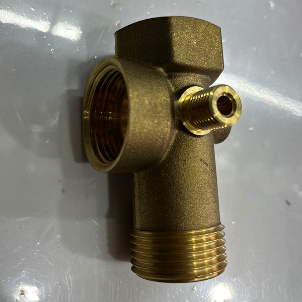 پنج راهی پمپ آب