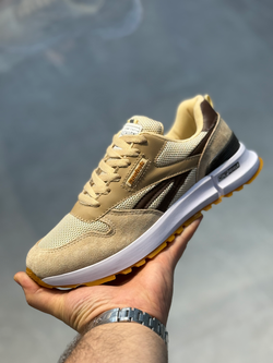 کفش ریبوک کاراملی کد 216