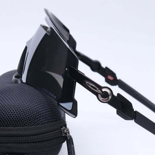 عینک برند OAKLEY کد 181329