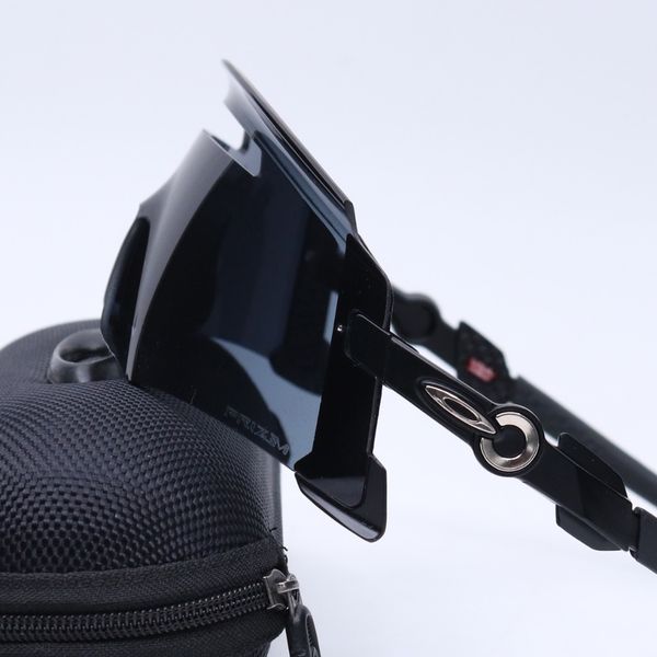 عینک برند OAKLEY کد 181331