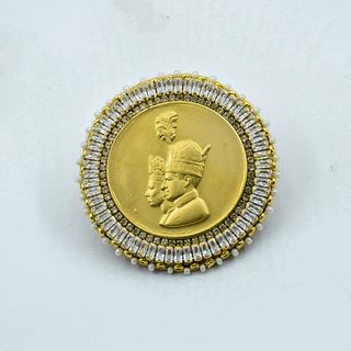 گلسینه طرح تاجگذاری (زیرکنیا)