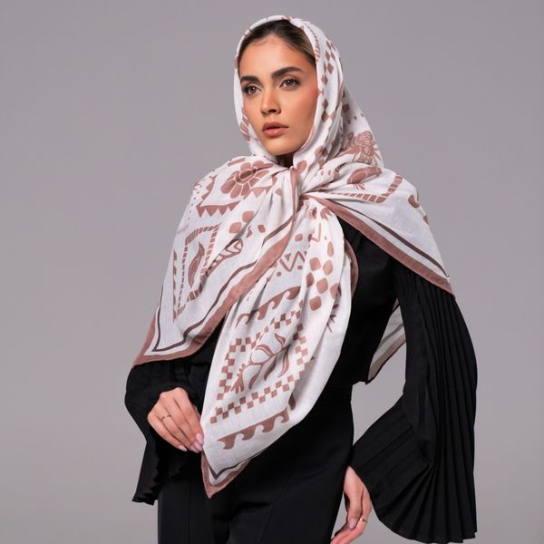 روسری طرح نقش پارسی رنگ کرم