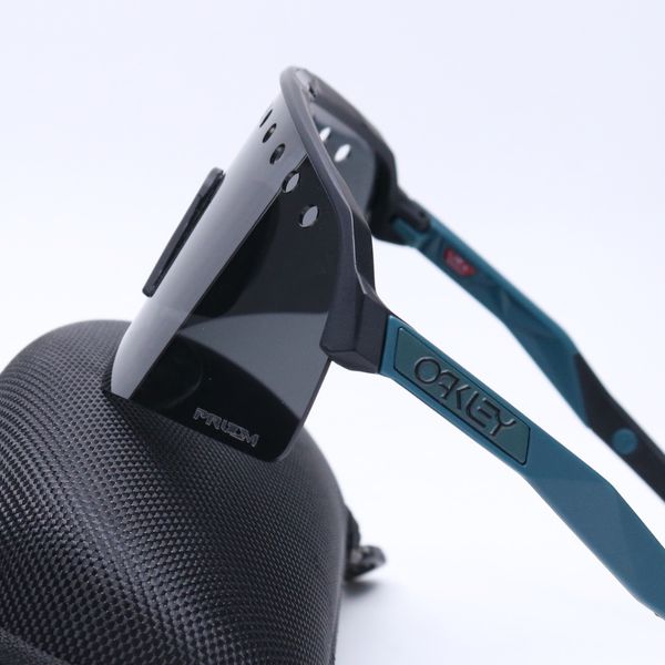 عینک کاور دار برند OAKLEY کد 181344