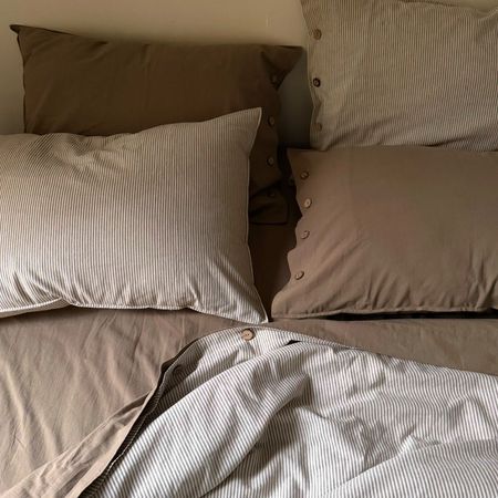 کاورست لینن موکا