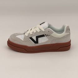 Vans upland white beige