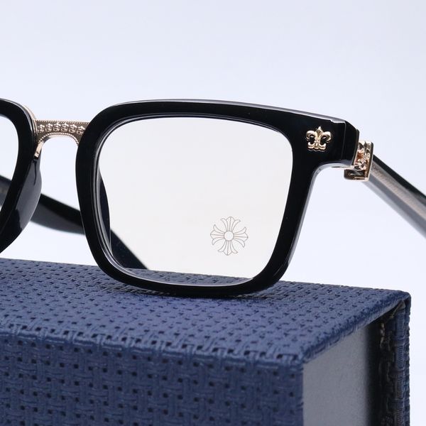 عینک برند CHROME HEARTS کد 181336