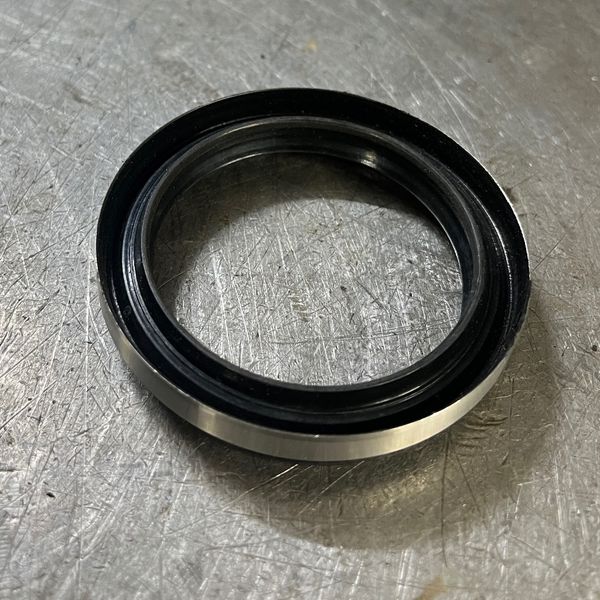 کاسه نمد سگدست پراید لبه دار