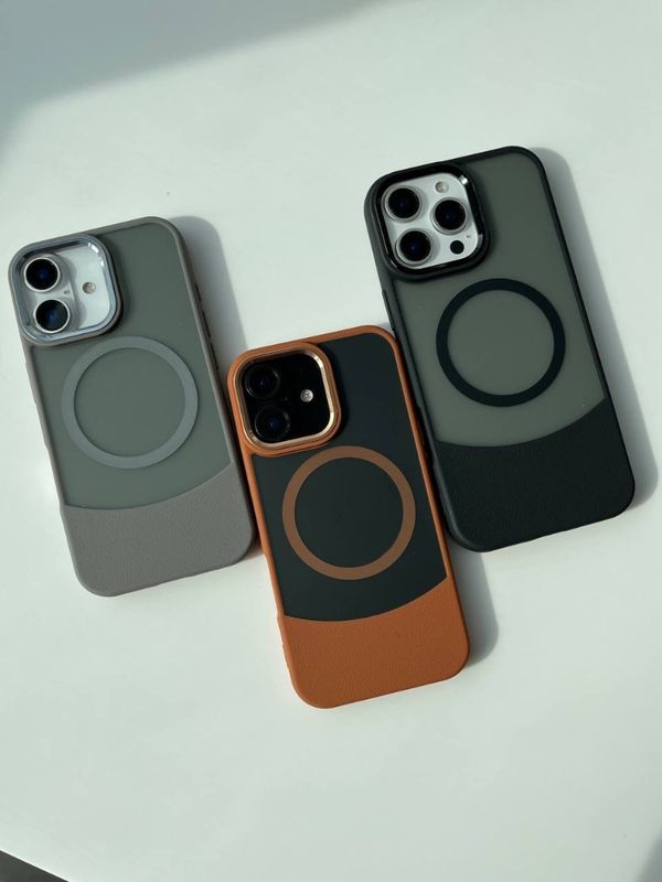 قاب آیفون پشت مات چرمی مگسیف🧳