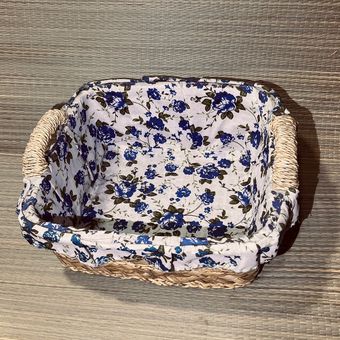 سبد نان حصیری دسته دار با پارچه