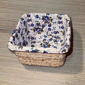 سبد نان حصیری مربع با پارچه