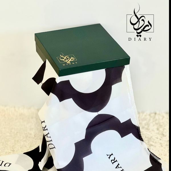 روسری اسلیمی دیاری دار