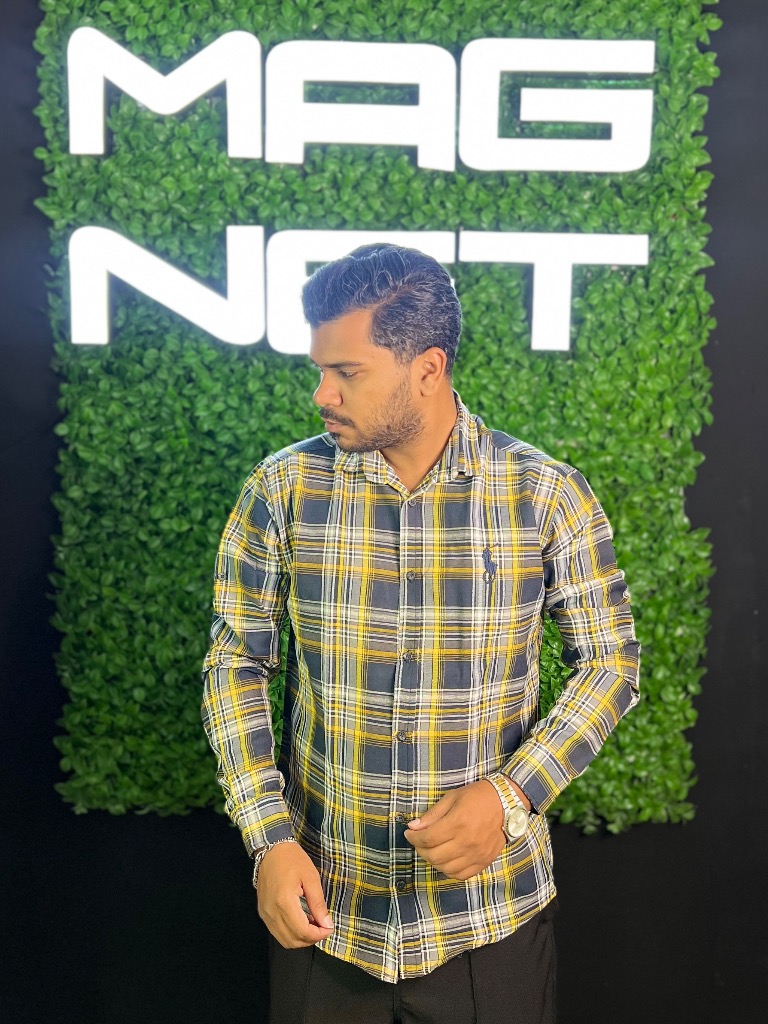 پیراهن چهارخانه مشکی زرد