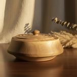 شیرینی خوری جار