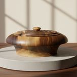 آجیل خوری مون