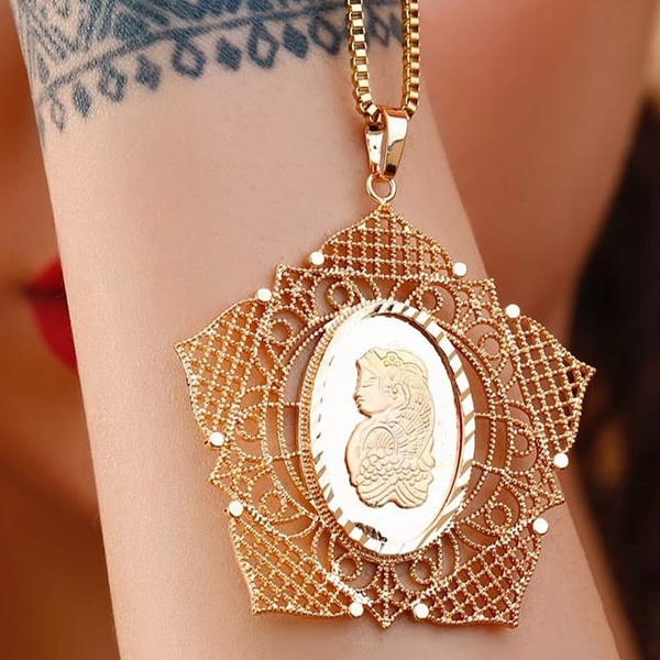 گردنبند رومانتویی رخ