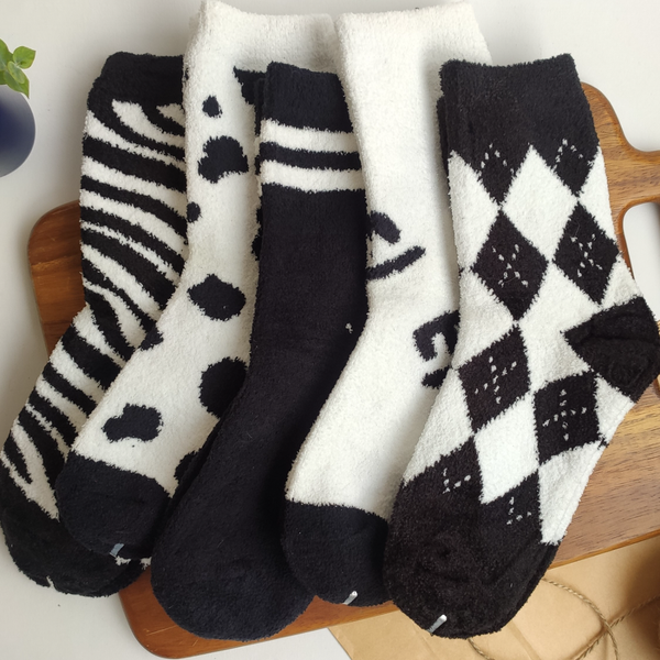 جوراب نیم ساق بوکله زنانه سفید مشکی برند COCO & HANA