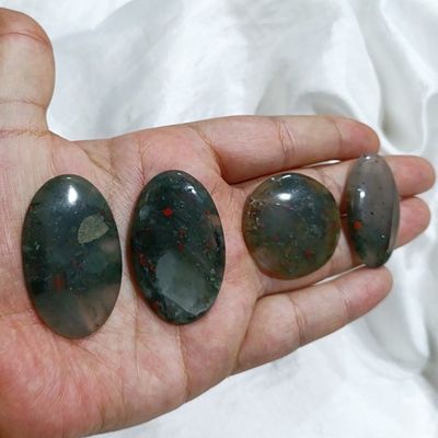 نگین دامله بلاد استون