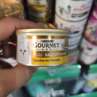 کنسرو ساور کیک گورمت با طعم مرغ و هویج