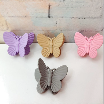 کلیپس پروانه ای