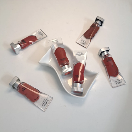 رژلب مایع وارداتی مافیک