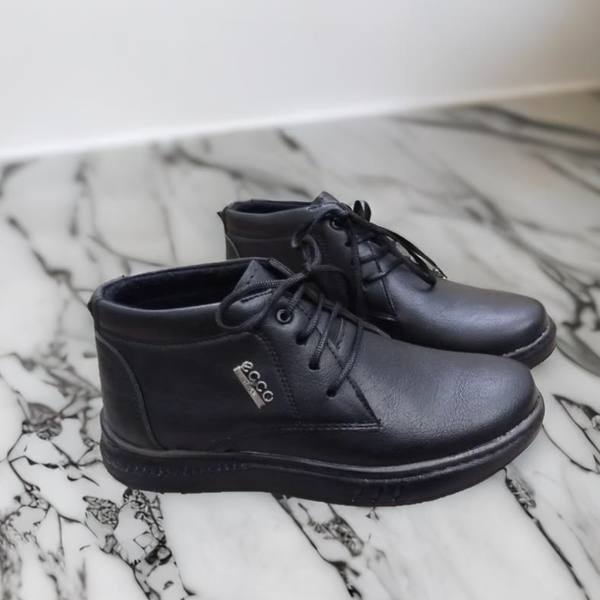 نیم بوت چرم مردانه مدل ecco دوردوخت با زیره سبک و قالب استاندارد