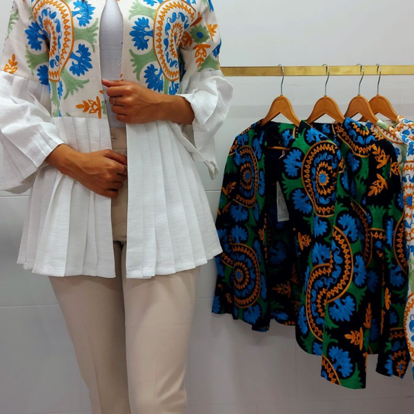 مانتو گلدوزی کد 1245