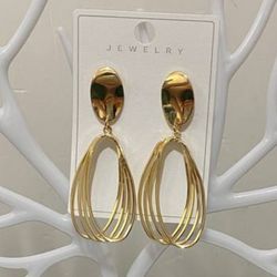 گوشواره طلایی مدل Flow