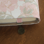 لباس کتاب طرح بهار سایز متوسط