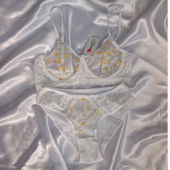 ست شورت و سوتین تور