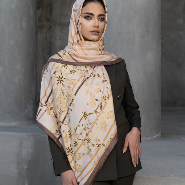 روسری مینای ستاره ای بژ