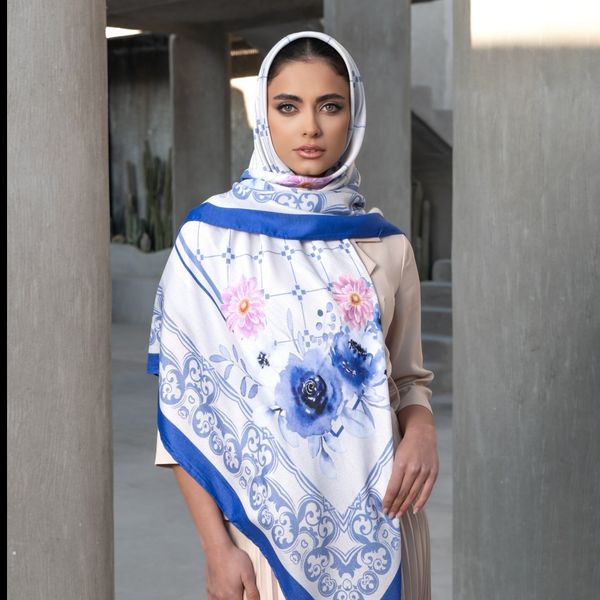 روسری طرح آذرگون