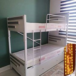 تخت خواب دو طبقه مهماندار سه طبقه مدل آترینا+