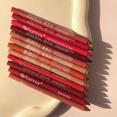 خط لب شمعی از برند FLORMAR