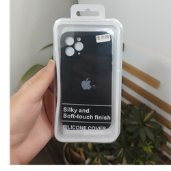 قاب سیلیکونی اورجینال iPhone 11 pro مشکی