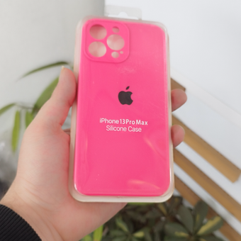 قاب سیلیکونی اورجینال 13 pro max صورتی