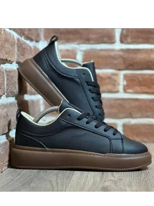 ونس مکویین مشکی