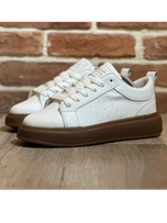 ونس مکویین سفید