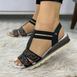 کفش زنانه صندل مشکی رویه نگین زیبا