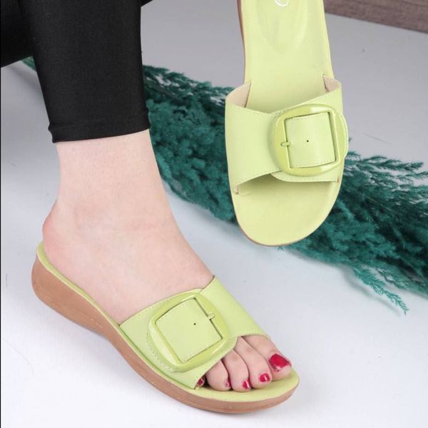 دمپایی طبی زنانه سگک دار مدل مهتاب