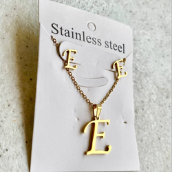 نیم ست حرف E